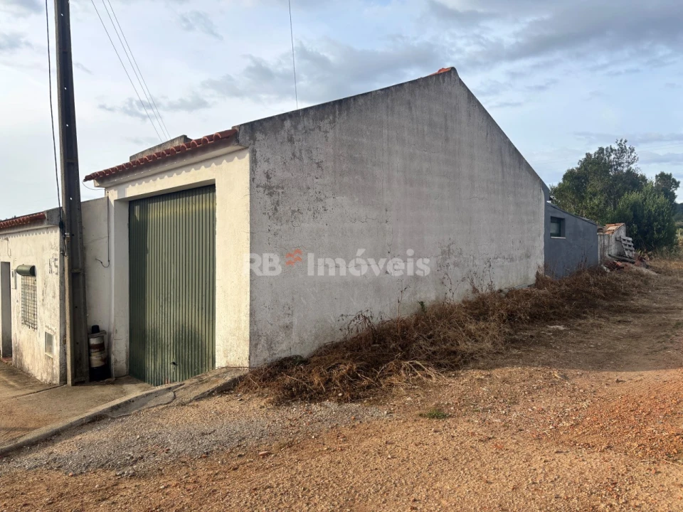 Moradia T2 para Venda em Vila Nova da Barquinha Foto 4