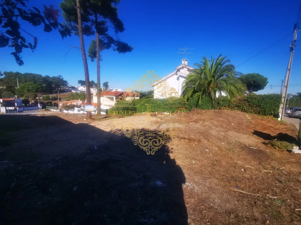 Terreno para Venda em Sesimbra (Castelo) Foto 2