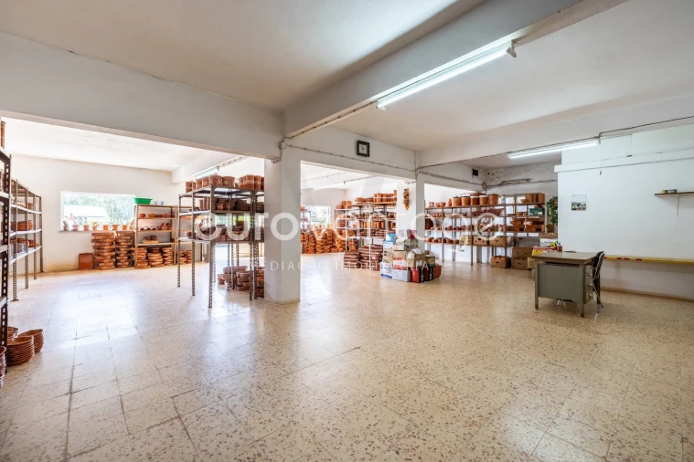 Armazém para Venda em Juncal Foto 4