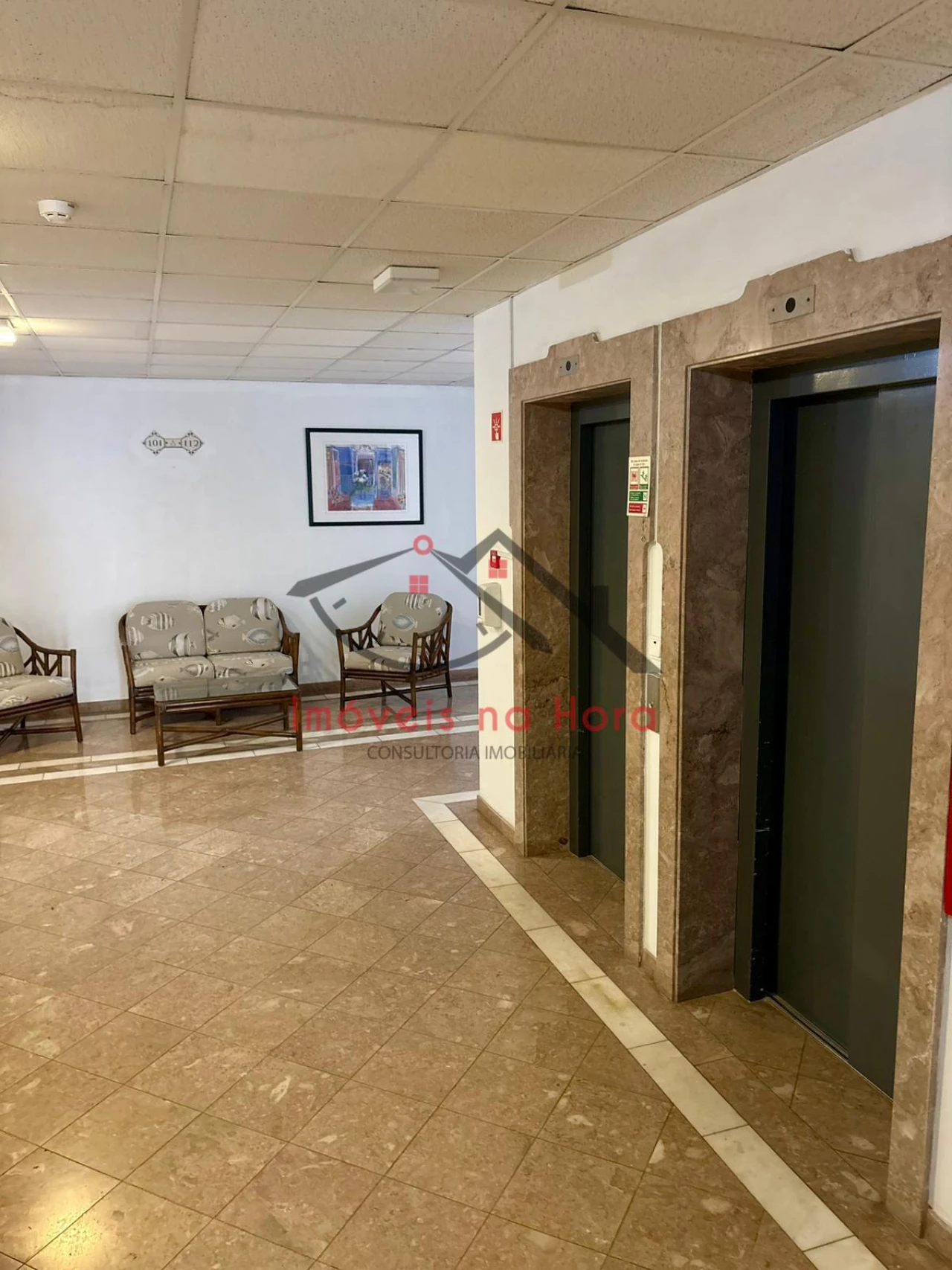 Apartamento T0 para Venda em Albufeira e Olhos de Água Foto 7