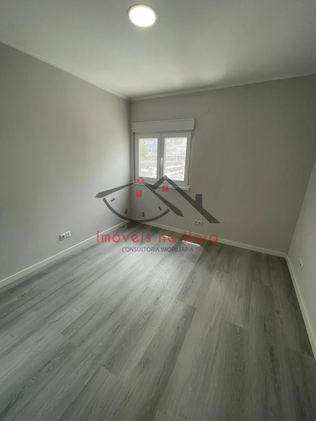 Apartamento T2 para Venda em Laranjeiro e Feijó Foto 7