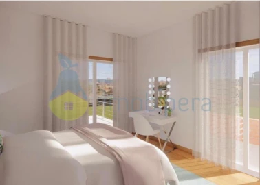 Moradia T4 para Venda em Albufeira e Olhos de Água