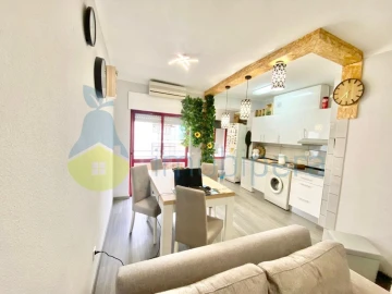Apartamento T1 para Venda em Armação de Pera