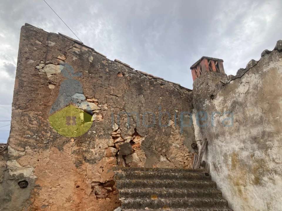 Terreno Misto para Venda em Paderne Foto 1
