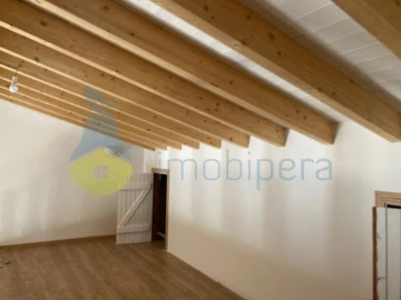 Moradia T5 para Venda em Ferreiras