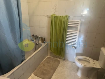 Moradia T5 para Venda em Albufeira e Olhos de Água