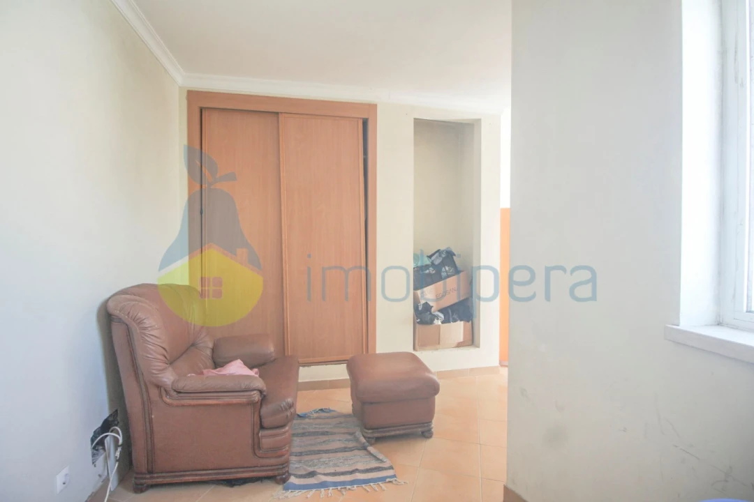 Apartamento T1 para Venda em Algoz e Tunes Foto 8