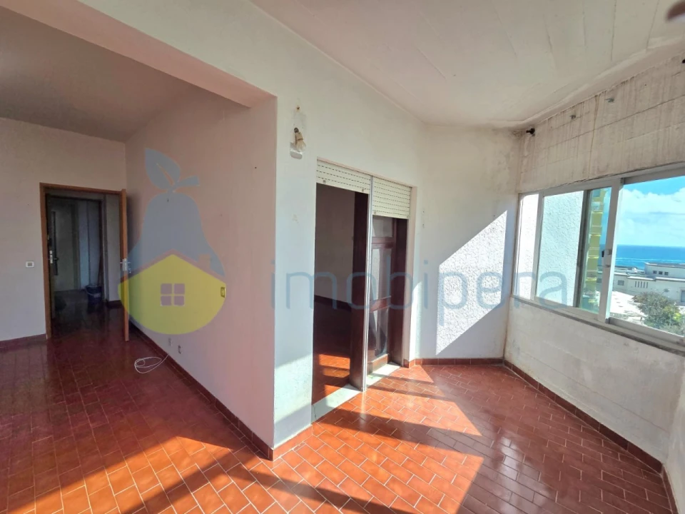 Apartamento T2 para Venda em Armação de Pera Foto 4