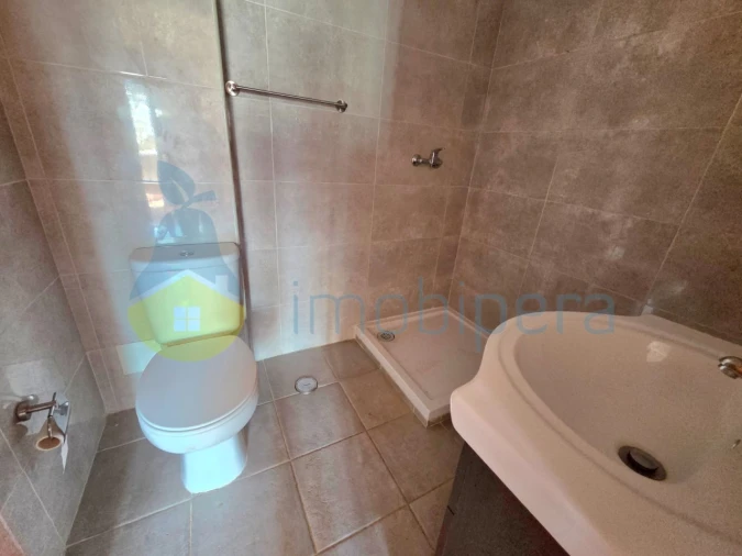 Apartamento T2 para Venda em Armação de Pera Foto 12