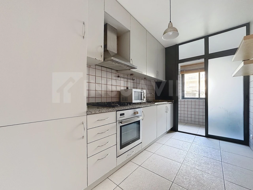 Apartamento T2 para Venda em Vila Praia de Ancora Foto 1