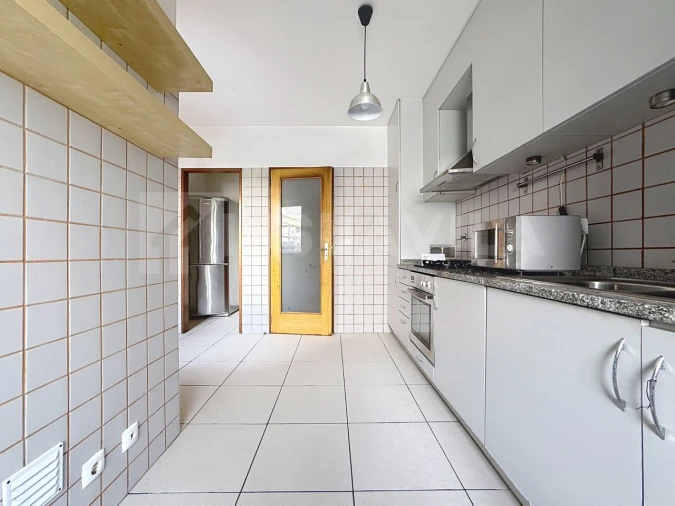 Apartamento T2 para Venda em Vila Praia de Ancora Foto 3