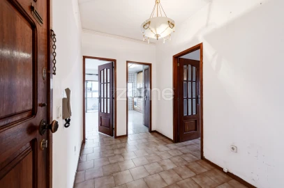 Apartamento T4 para Venda em Póvoa de Varzim, Beiriz e Argivai