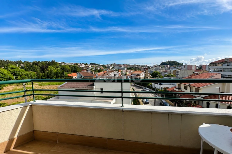 Apartamento T3 para Venda em Gondomar (São Cosme), Valbom e Jovim Foto 11