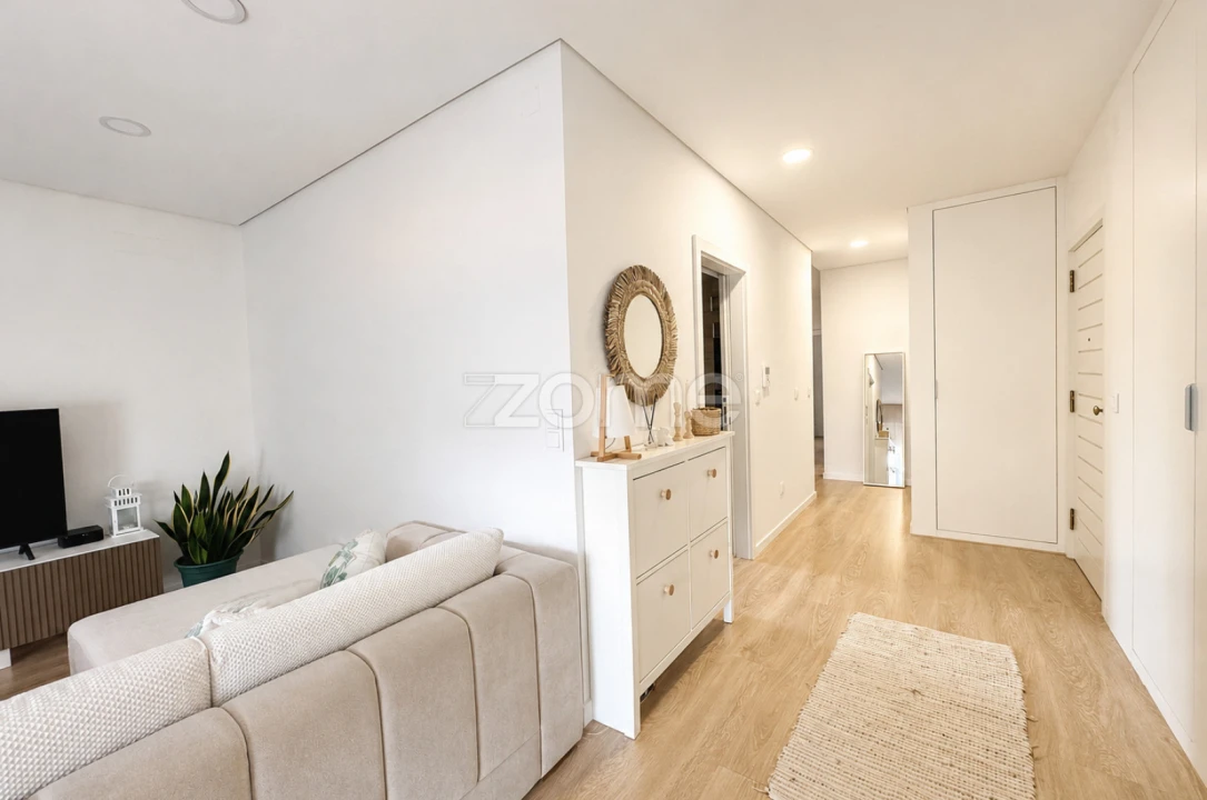 Apartamento T3 para Venda em Gondomar (São Cosme), Valbom e Jovim Foto 3