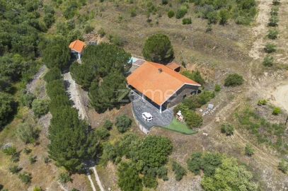 Quinta T3 para Venda em Freixo de Espada a Cinta e Mazouco