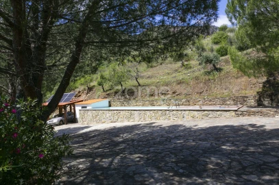 Quinta T3 para Venda em Freixo de Espada a Cinta e Mazouco