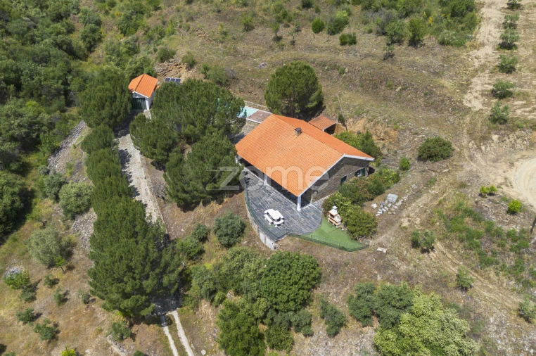 Quinta T3 para Venda em Freixo de Espada a Cinta e Mazouco Foto 45
