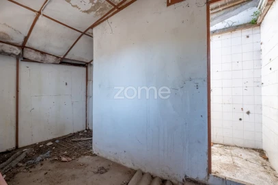 Moradia T4 para Venda em Pedrouços
