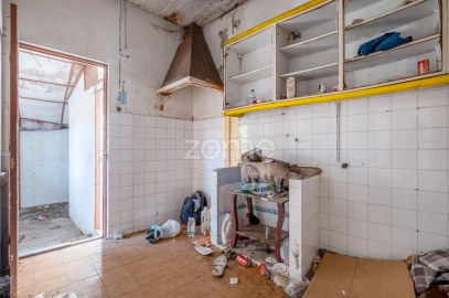 Moradia T4 para Venda em Pedrouços