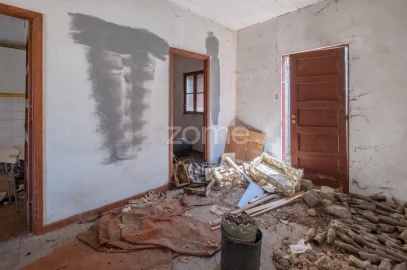 Moradia T4 para Venda em Pedrouços