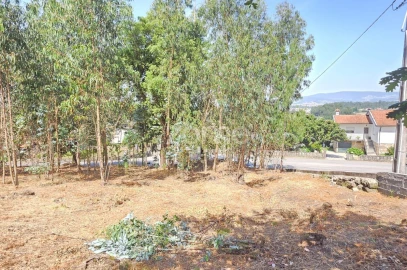 Terreno para Venda em Braga (Maximinos, Sé e Cividade)