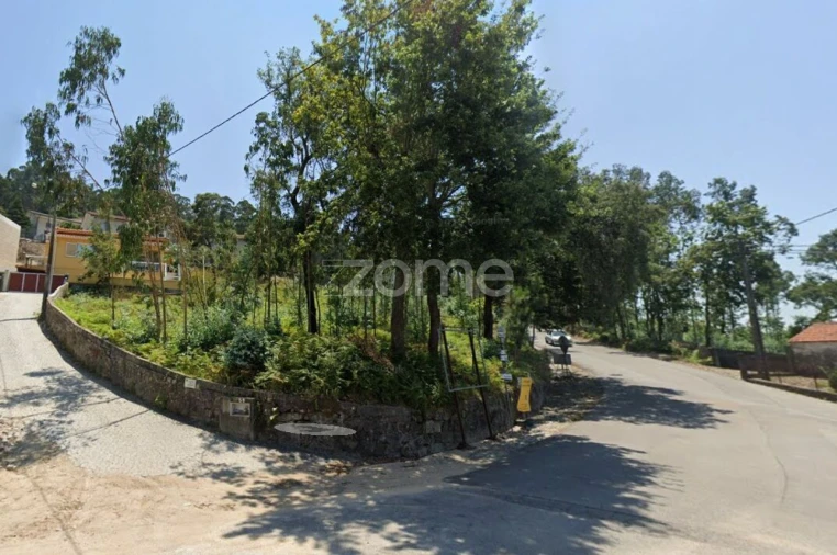 Terreno para Venda em Braga (Maximinos, Sé e Cividade) Foto 8
