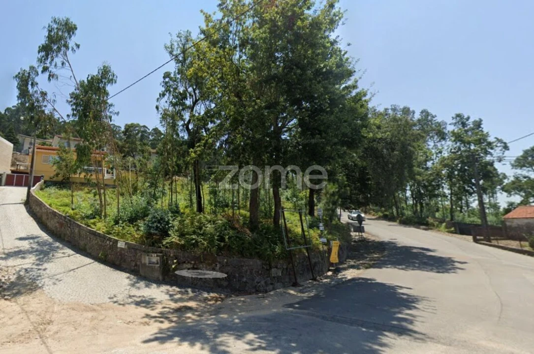 Terreno para Venda em Braga (Maximinos, Sé e Cividade) Foto 8