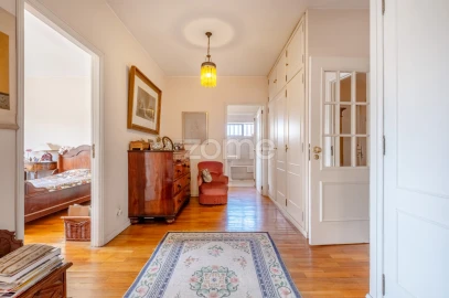 Apartamento T5 para Venda em Aldoar, Foz do Douro e Nevogilde