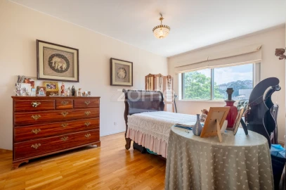 Apartamento T5 para Venda em Aldoar, Foz do Douro e Nevogilde