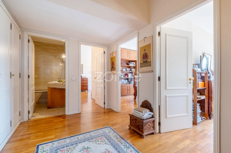 Apartamento T5 para Venda em Aldoar, Foz do Douro e Nevogilde Foto 23
