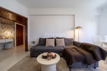 Apartamento T1 para Venda em Cacém e São Marcos