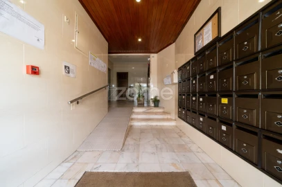 Apartamento T1 para Venda em Cacém e São Marcos