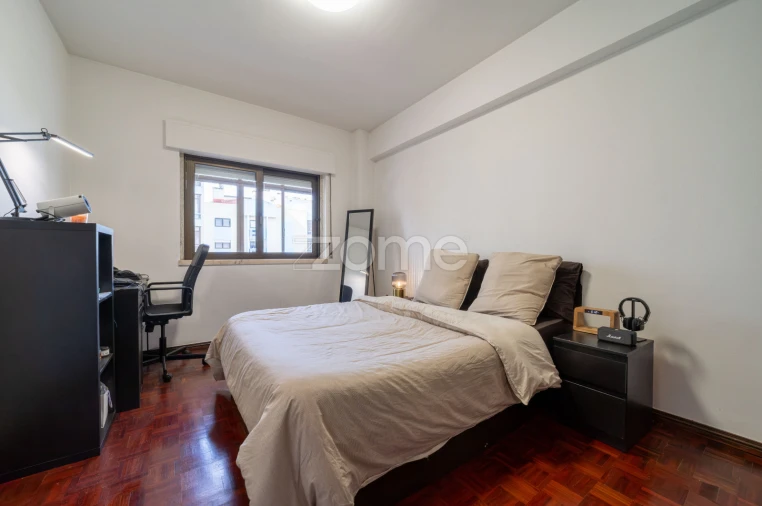 Apartamento T1 para Venda em Cacém e São Marcos Foto 8