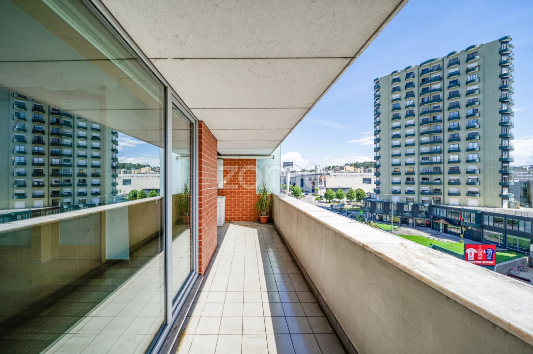 Apartamento T4 para Venda em São Vitor (Braga) Foto 7