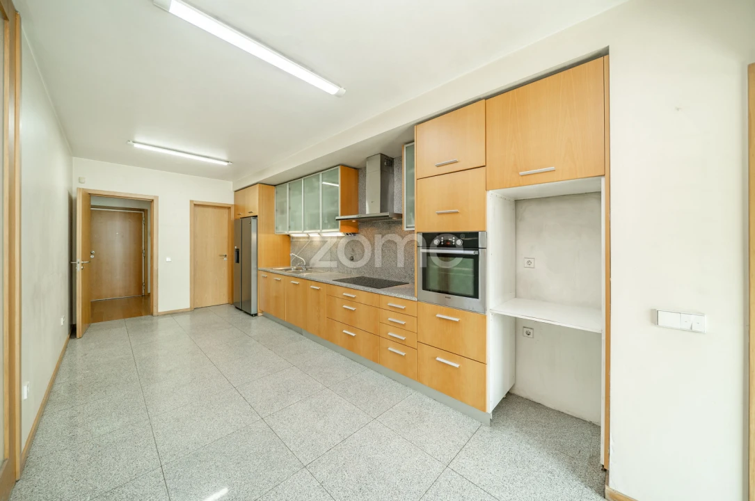 Apartamento T4 para Venda em São Vitor (Braga) Foto 12