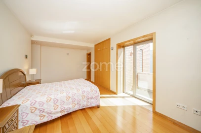 Apartamento T4 para Venda em São Vitor (Braga)