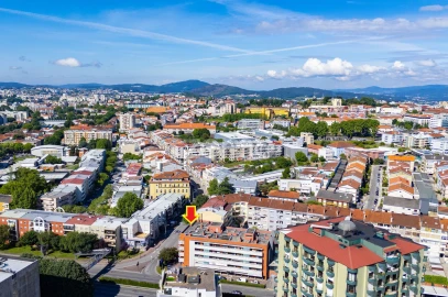 Apartamento T4 para Venda em São Vitor (Braga)