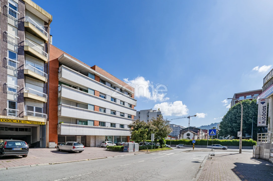 Apartamento T4 para Venda em São Vitor (Braga) Foto 3