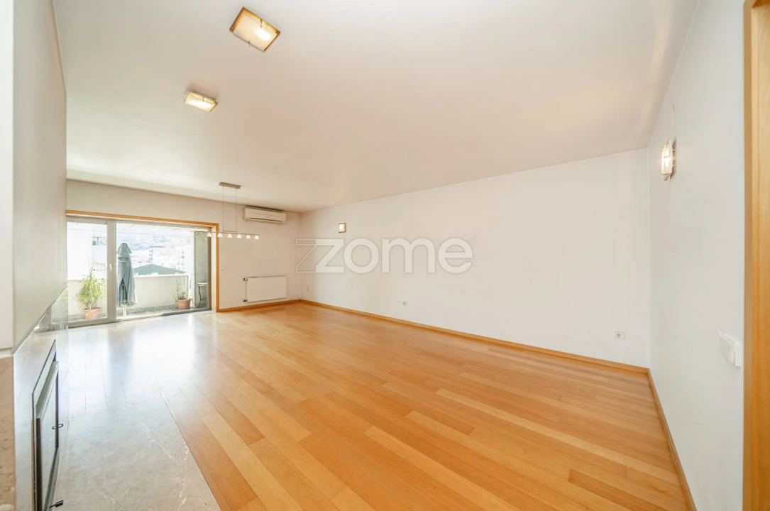 Apartamento T4 para Venda em São Vitor (Braga) Foto 5