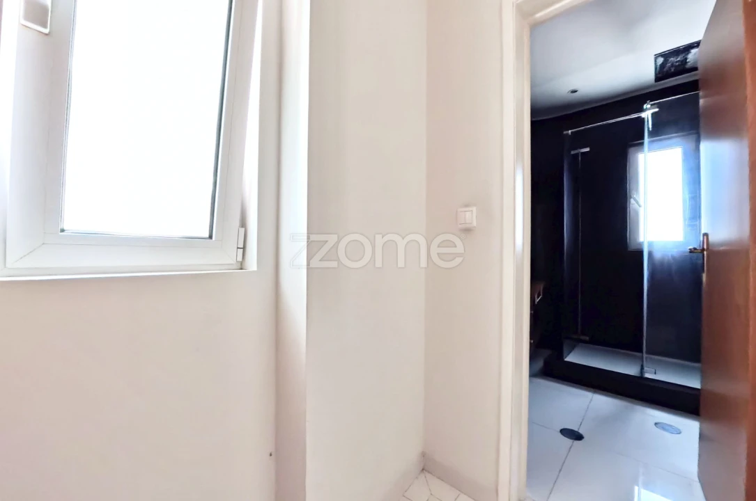 Apartamento T3 para Venda em Quarteira Foto 15