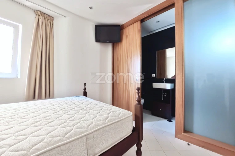 Apartamento T3 para Venda em Quarteira Foto 19