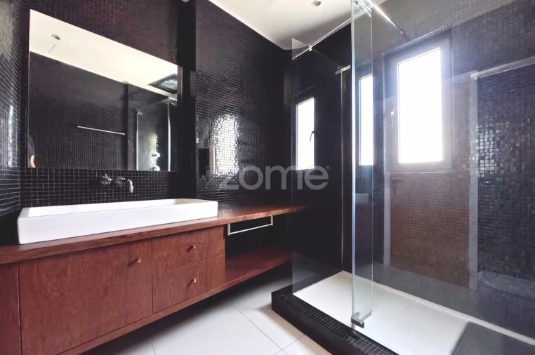 Apartamento T3 para Venda em Quarteira Foto 16