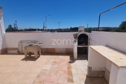 Moradia T2 para Venda em Odiaxere