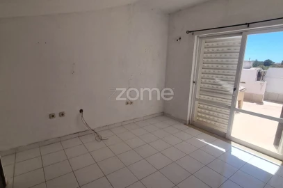 Moradia T2 para Venda em Odiaxere