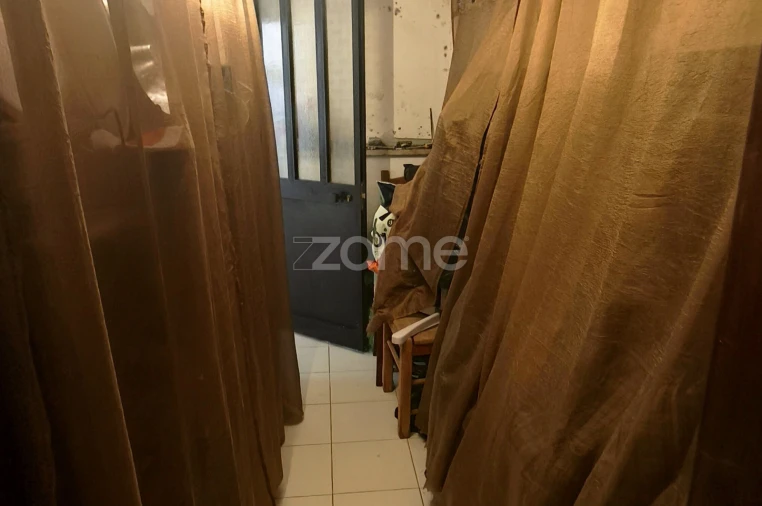 Moradia T2 para Venda em Odiaxere Foto 4