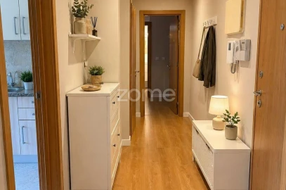 Apartamento T2 para Venda em Venteira