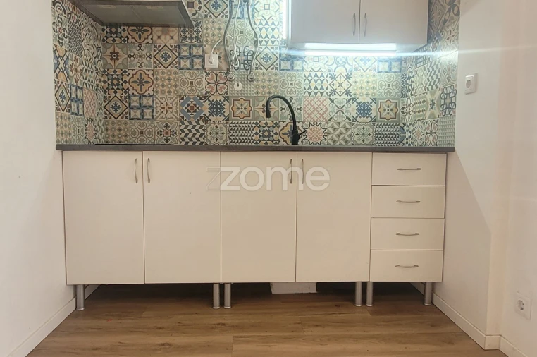 Apartamento T1 para Venda em Massamá e Monte Abraão Foto 2