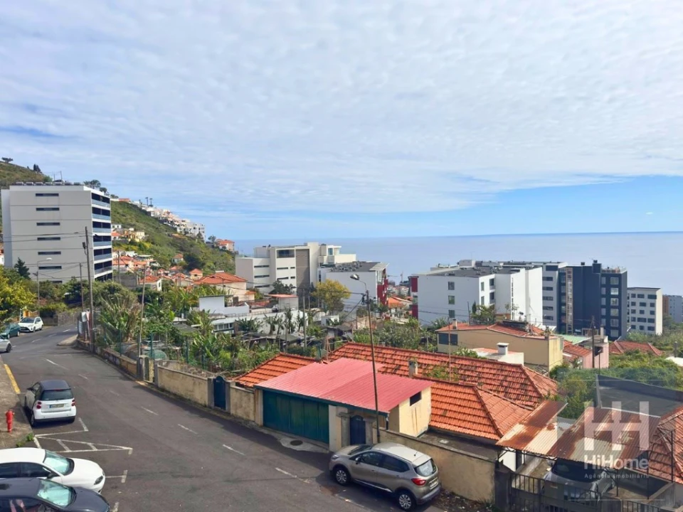 Moradia T1 para Venda em São Martinho Foto 4