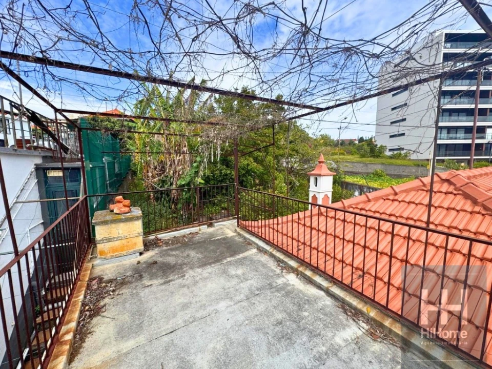 Moradia T1 para Venda em São Martinho Foto 19