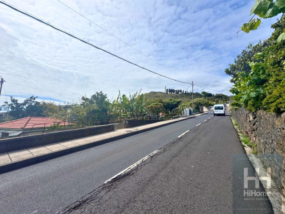 Moradia T1 para Venda em São Martinho Foto 26